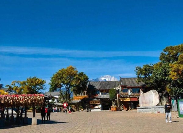 按天十倍配资平台 8月1日起进丽江古城要交50元？官方：已收费18年了，新规对游客更有利