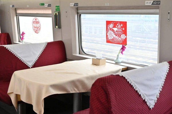 配资炒股官方网 坐高铁必看！这些高铁上的隐藏细节，你知道几个？